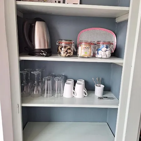 Oda ve Kahvaltı Engholmbb 3*