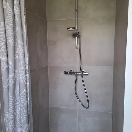 Engholmbb לינה וארוחת בוקר אודנזה