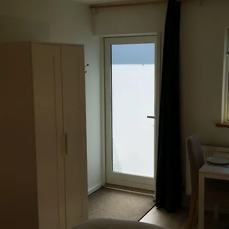 Bed & Breakfast Engholmbb