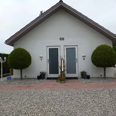 Engholmbb Bed & Breakfast 3*