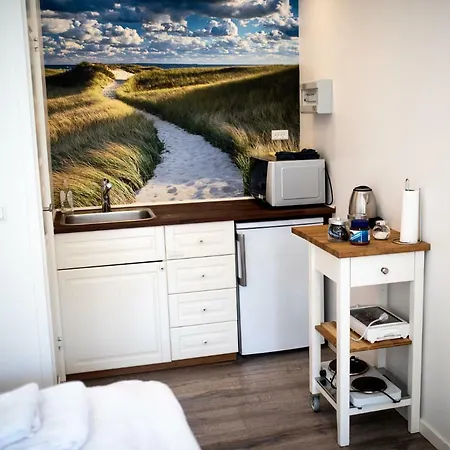 Engholmbb Bed & Breakfast 3*