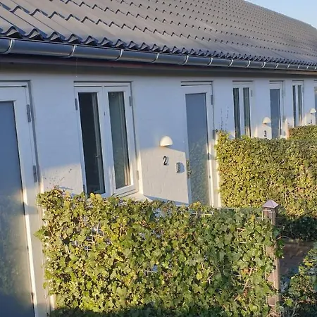 Bed & Breakfast Engholmbb 3*
